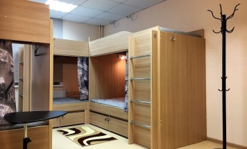 Кровать в общем номере (женский номер) в Хороший