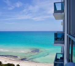 Апартаменты c 1 комнатой с балконом и с видом на океан в Modern Geometry at Monte Carlo Miami Beach