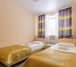 Номер комфорт стандарт с 3 односпальными кроватями в Озеро Зеркальное