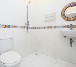 Номер Standard в RedDoorz Plus @ Grace Residence Surabaya