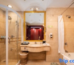 Люкс Executive с видом на сад в Ningxia Yuehai Hotel