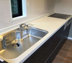 Четырёхместный коттедж в Tabinoteitaku Okinawa Bise Homann Concept