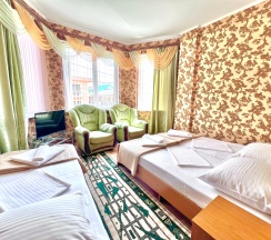 Трехместный номер в Каролина