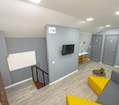 Кровать в общем номере (мужской номер) в Море