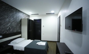 Трёхместный номер Standard в West Tower Hotel