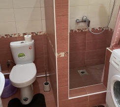 Коттедж улучшенный с 3 диванами в Курортный