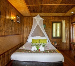 Бунгало с балконом и с видом на сад в Railay Garden View Resort