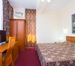 Двухкомнатный "Люкс" с балконом в Аллес