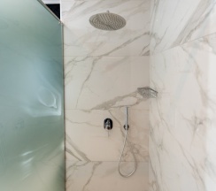 Двухместный люкс двуспальная кровать в Отель Downtown Suites Hotel Yerevan
