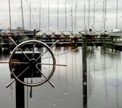 Зеркальный дом - первая линия в F911