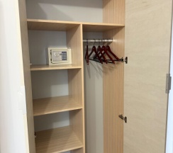 Номер с двумя односпальными кроватями и балконом в Киви