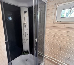 Дом на воде «Eva» с сауной в IstraCot&SPA