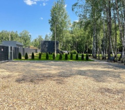 Коттедж Comfort с красивым видом из окна в Можайское приморье