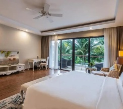 Апартаменты с доступом в парк VinWonders с 3 комнатами в Vinpearl Resort & Spa Nha Trang Bay