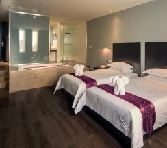 Двухместный номер Business (2 отдельные кровати) в Guangdong Nanmei Osotto Hotel