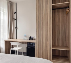 Семейный Люкс с 1 кроватью King-size или 2 односпальными кроватями 90х200см в Нега