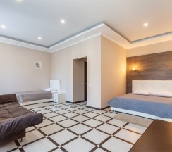 Классический трехместный номер в Мирталь