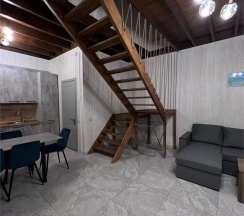 Двухэтажный коттедж с видом на море в 4 Сезона