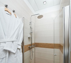 Номер полулюкс в AurA City Hotel