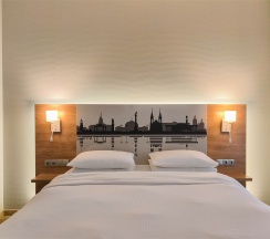 Комфорт + в Дом отель Apart