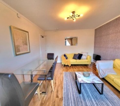 Апартаменты с 3 комнатами в 3 Bedroom Aprtmt at Sensational Stay Serviced Accommodation Aberdeen- Froghall Avenue