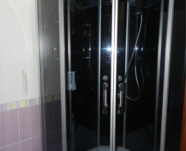 Двухместный номер с 1 двуспальной кроватью и общей ванной комнатой в Артик