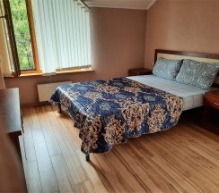 Коттедж 5тикомнатный в Lifar