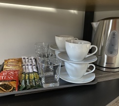 Коттедж с террасой в White Village