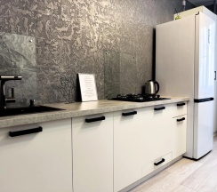 Трёхместные апартаменты в Апартаменты Like Home на Земнухова 2