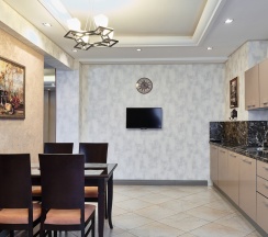 Апартаменты VIP 2 спальни 150 кв. м. в Интурист
