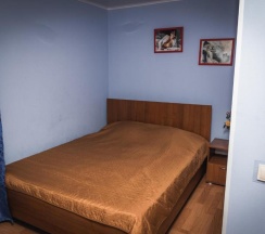 Номер стандарт с 1 двуспальной кроватью в На Финском