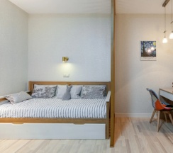Апартаменты с балконом и с красивым видом из окна в RentPlaza