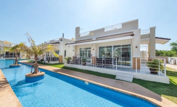 Номер Premium в Отель The Oriental Beach Pearl
