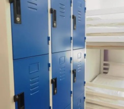 Кровать в общем номере в Enrico Hostel Patong