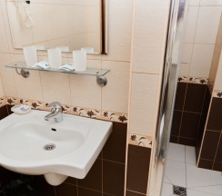 Стандарт 3 с балконом, 28-33м2 в Лотос