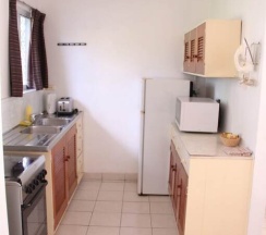 Апартаменты c 1 комнатой с балконом в The Melanesian Port Vila Hotel