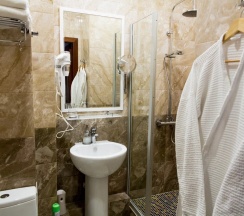 Улучшенный стандарт с двумя раздельными кроватями в Calypso