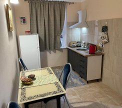 Апартаменты с балконом в Guest house GUMA