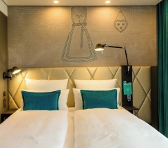 Двухместный номер Comfort двуспальная кровать в Motel One Munich - Parkstadt Schwabing