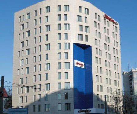 Отель Hampton by Hilton Voronezh в Воронеже