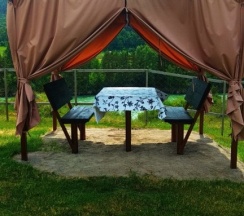 Апартаменты с 3 комнатами в Берег