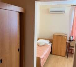 Номер стандарт 3-х местный в Калина красная