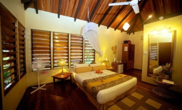 Номер Standard с видом на океан в Club Fiji Resort