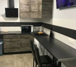 Восьмиместный общий мужской номер в Radar Hostel