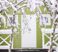 Оливковый Дом в А у реки