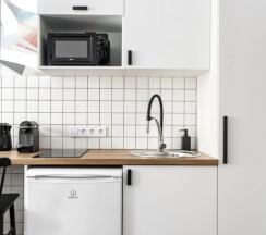 Двухместный номер Standard (двуспальная кровать) в Апартаменты 17Apartments - номер 5