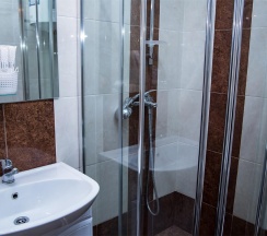 2-местный номер полулюкс улучшенный в Гранат