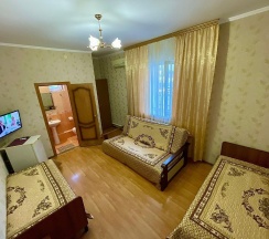 4-местная комната комфорт №1 в Маркхот