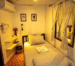 Одноместный номер Standard в Home16 Hostel 16
