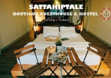 Номер Standard с балконом и с видом на море в Sattahiptale Boutique Guest House & Hostel